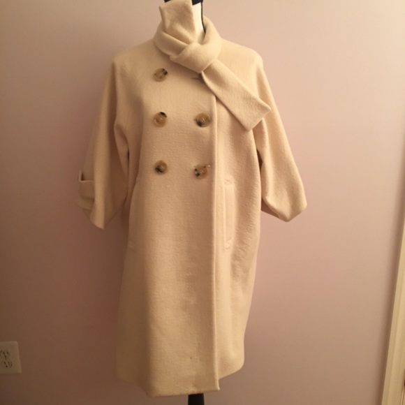 Theory Jackets & Blazers - Theory cocoon Jackie o wool beige white wrap coat